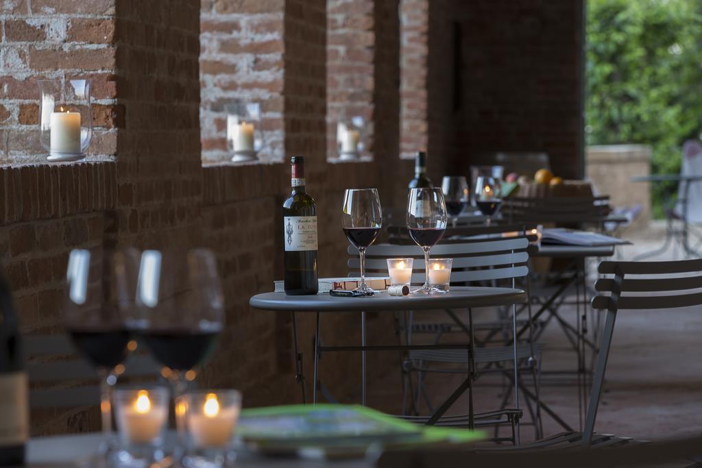 Marchesi Alfieri - Cantine E Ospitalita San Martino Alfieri Екстер'єр фото