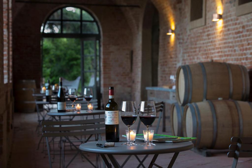 Marchesi Alfieri - Cantine E Ospitalita San Martino Alfieri Екстер'єр фото