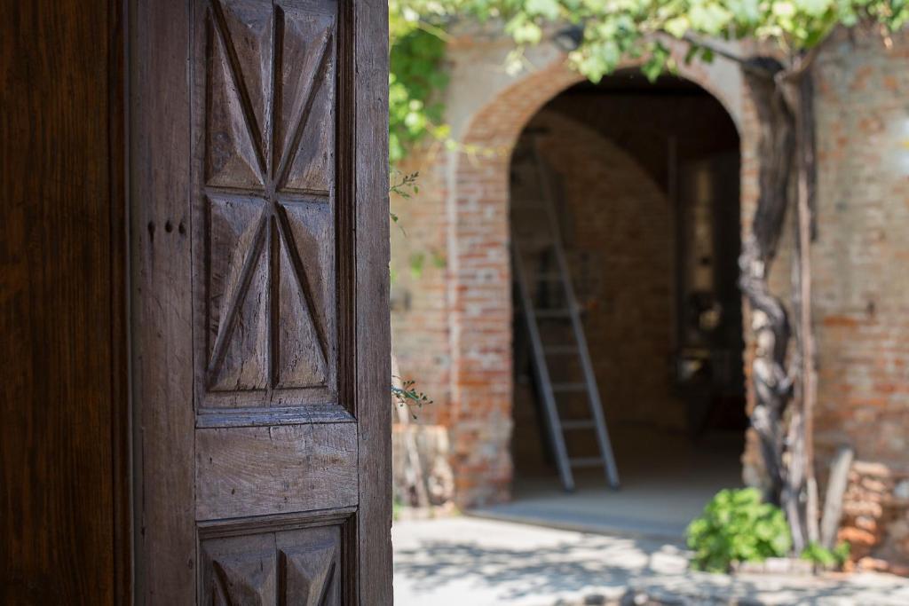 Marchesi Alfieri - Cantine E Ospitalita San Martino Alfieri Екстер'єр фото